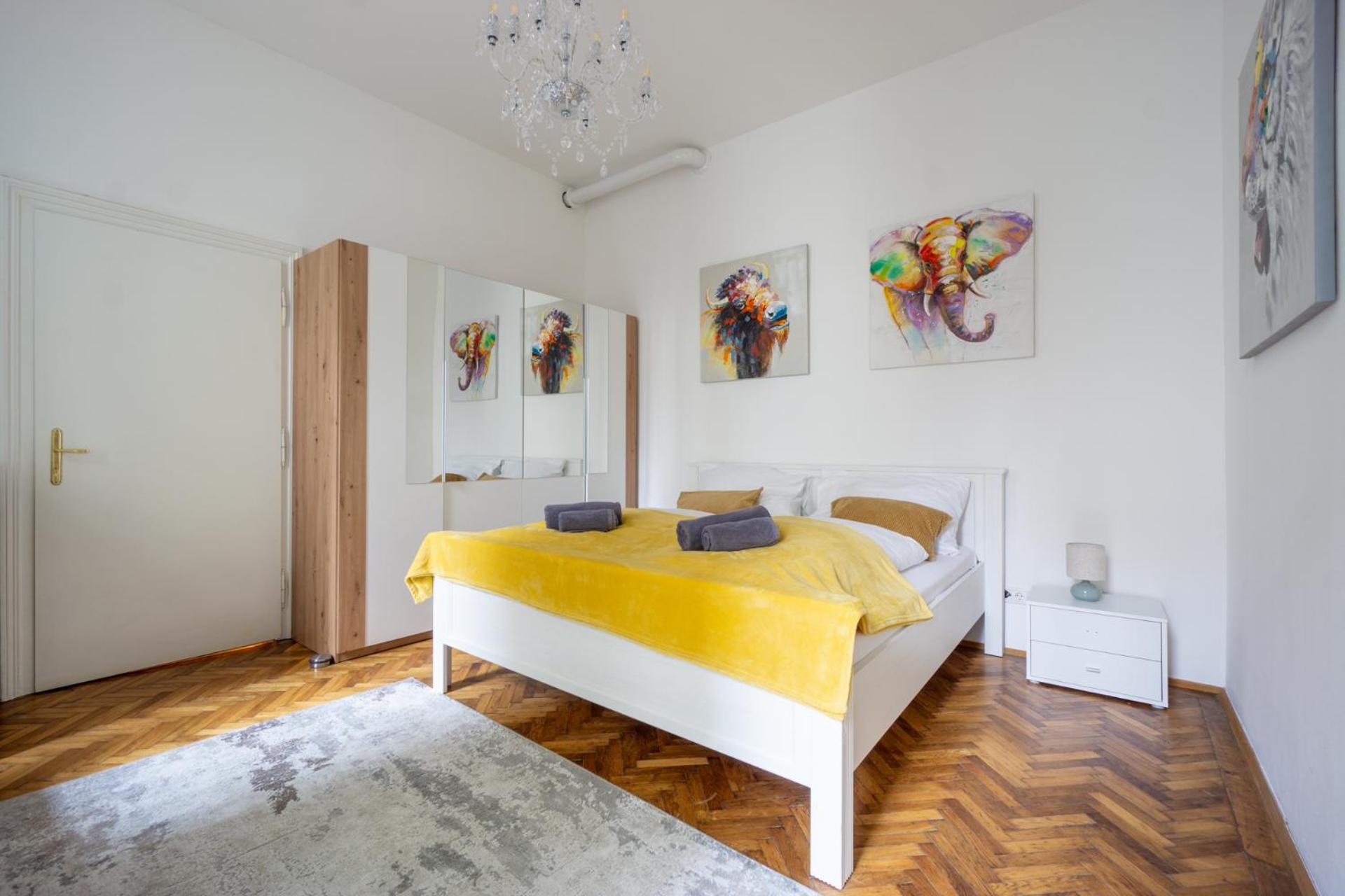 Central Apartment In Viennese Old Building Extérieur photo