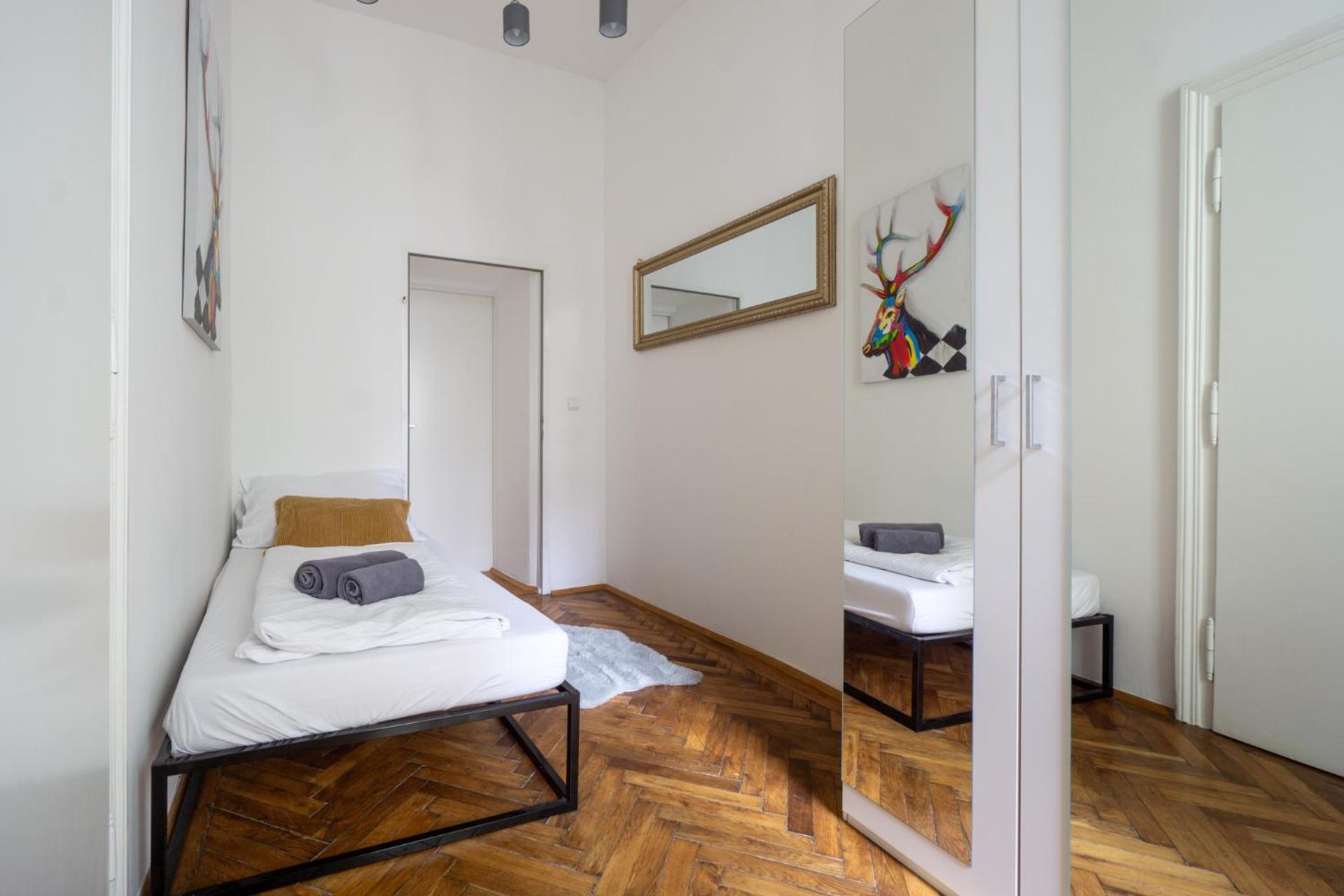 Central Apartment In Viennese Old Building Extérieur photo