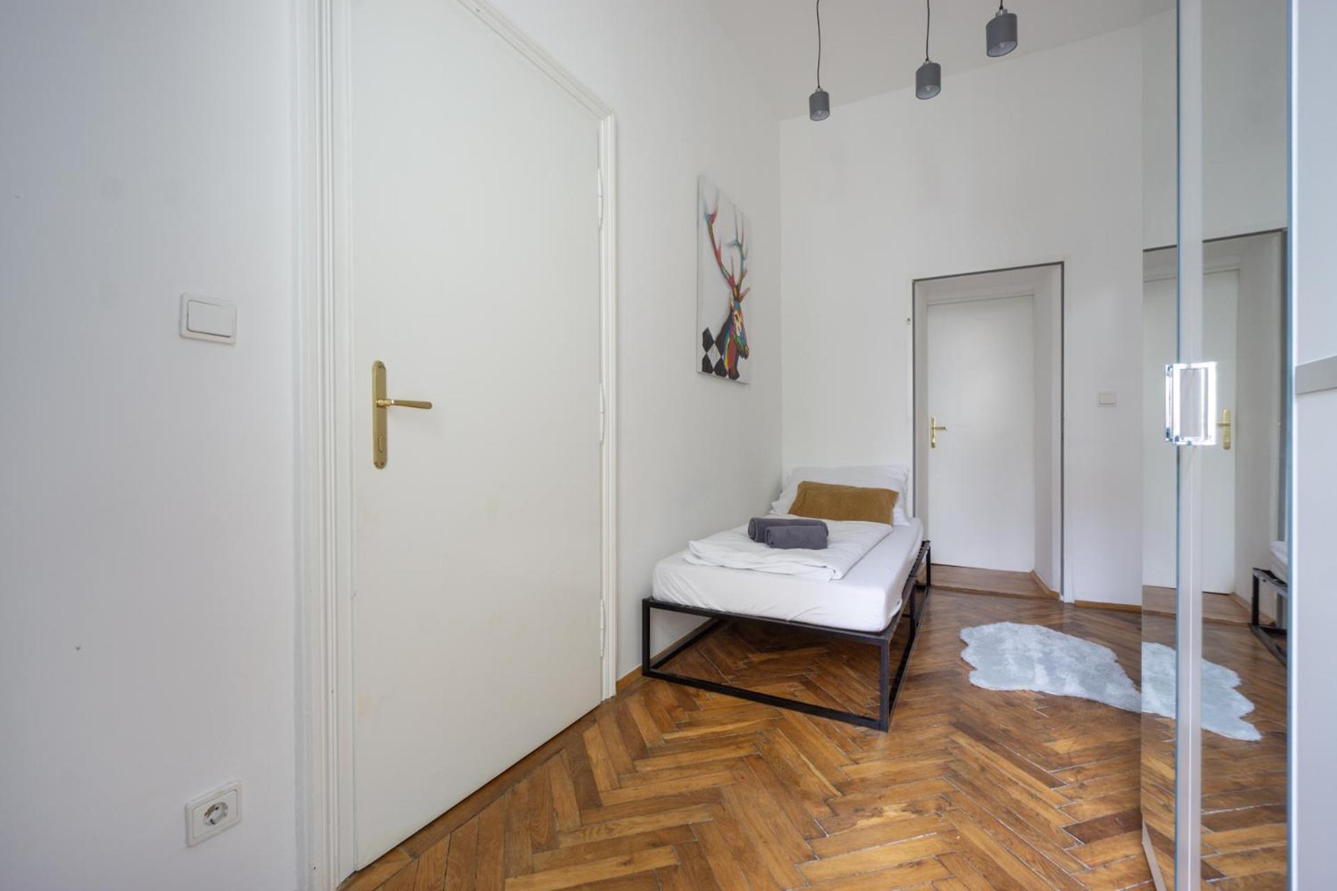Central Apartment In Viennese Old Building Extérieur photo